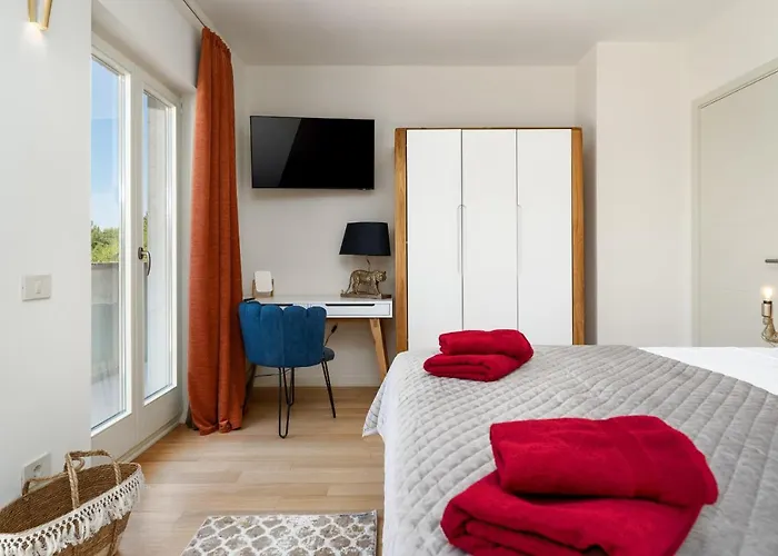 Lionea 빌라 포레치