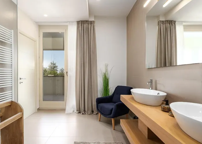 Lionea 빌라 포레치