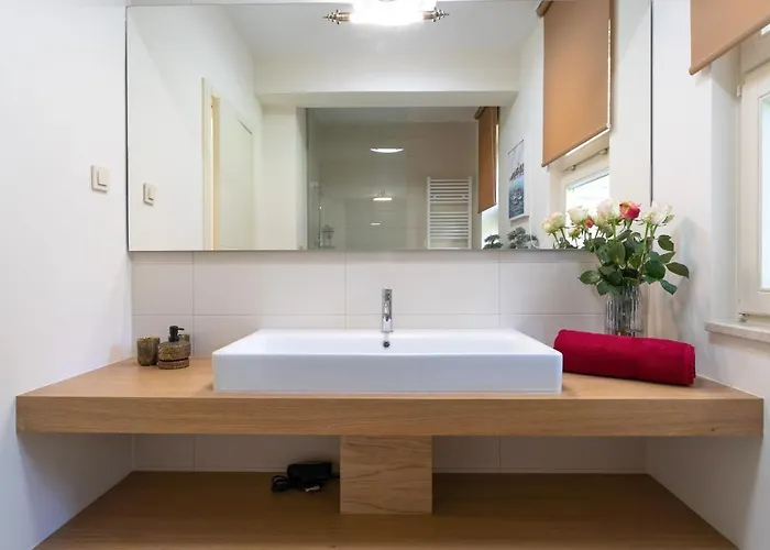 ヴィラ Lionea ポレッチ